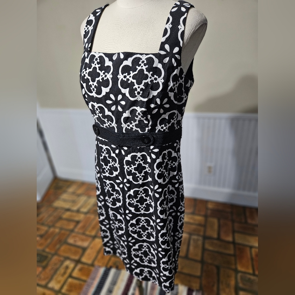 London Style Geometric Dress Size 12
